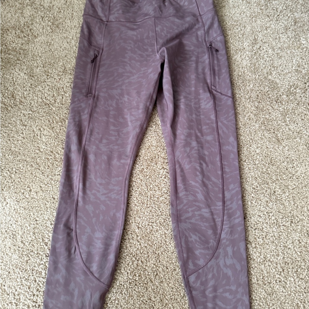 Athleta Mauve Patterned Leggings NWOT